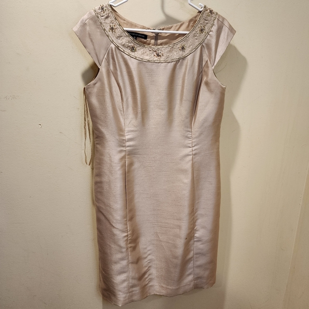 Jones Wear Dress Beige Satin Bodycon Nube Formal Evening Dress Size 10